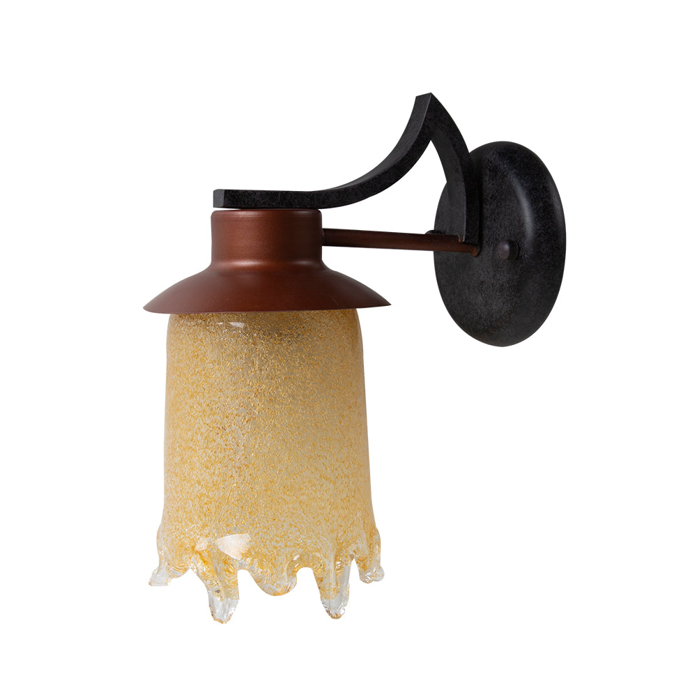 Ceiling mounted lamp
