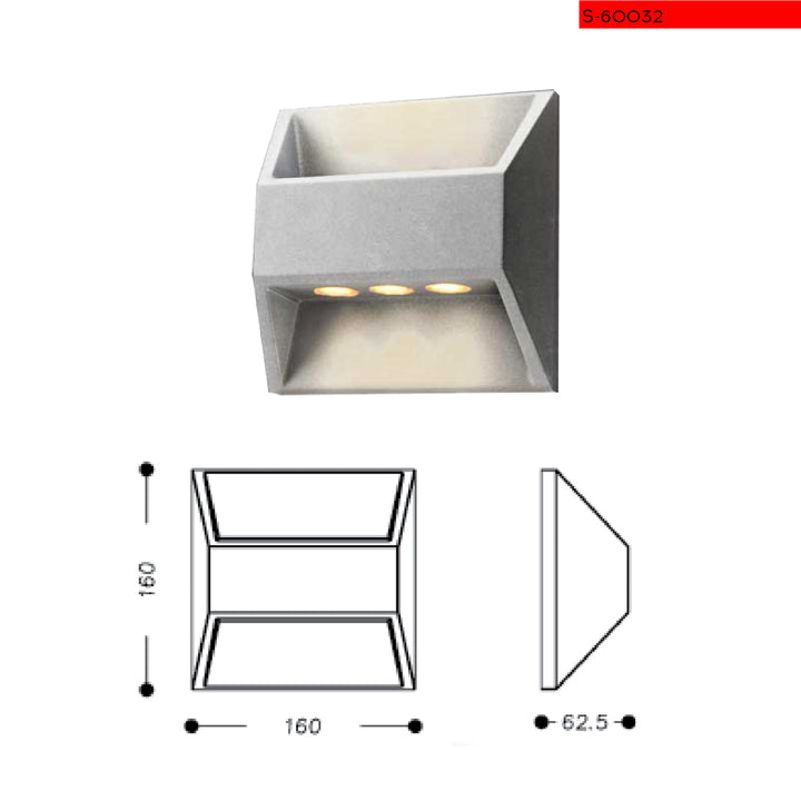 Outdoor wall lamp