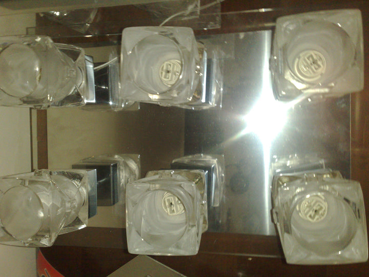 Ceiling mounted lamp